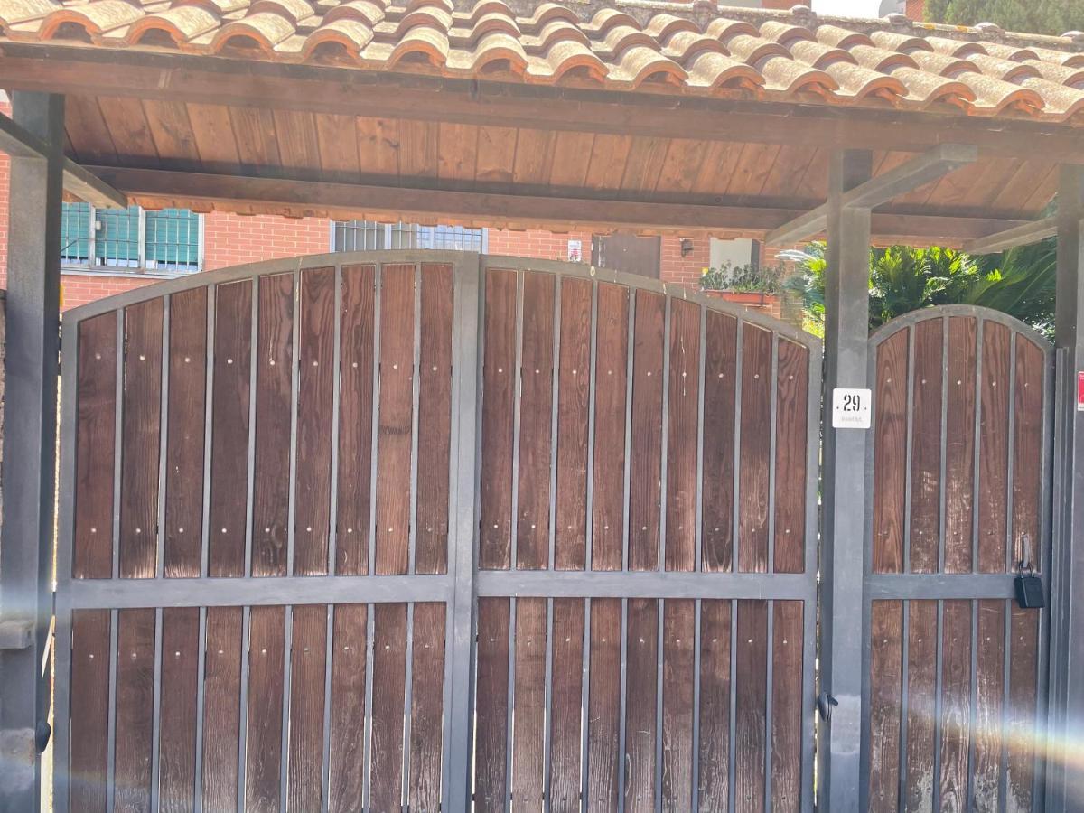 In&Out Apartment - Mostacciano, Eur Roma Exterior foto
